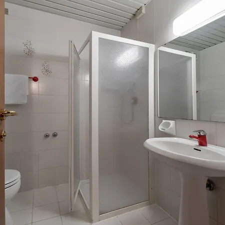 Hotel Royal 3*