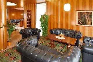 Royal Hotel