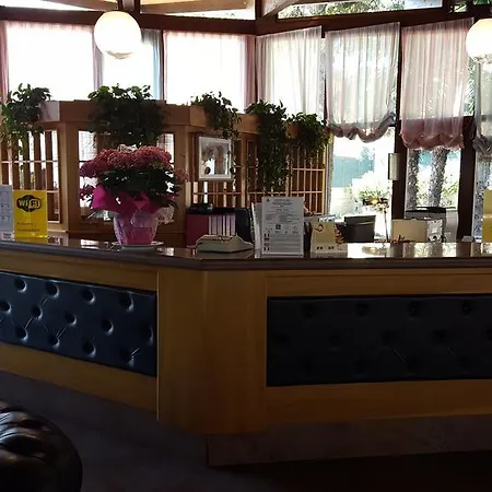 Royal Hotel