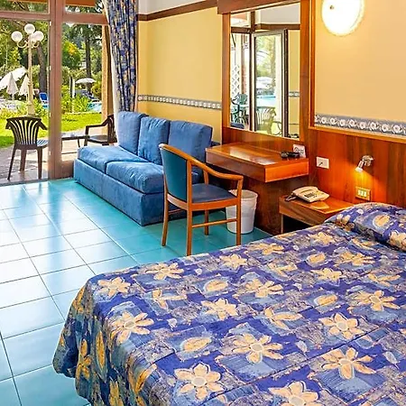 Royal 3* Garda (Verona)