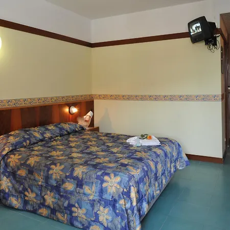 Hotell Royal 3*