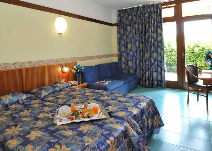 Royal Отель Гарда