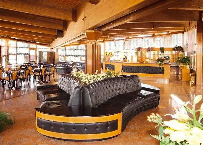 Royal Отель Гарда