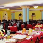 Royal Hotel 3*