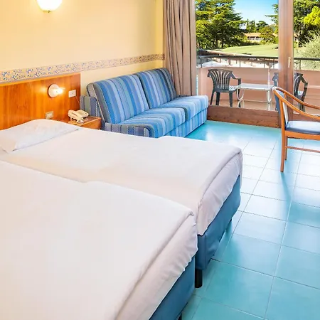 Hotel Royal 3*