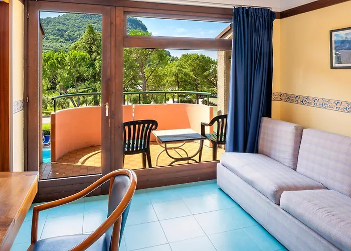 Royal Hotel