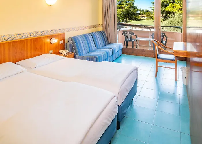 Hotel Royal 3*