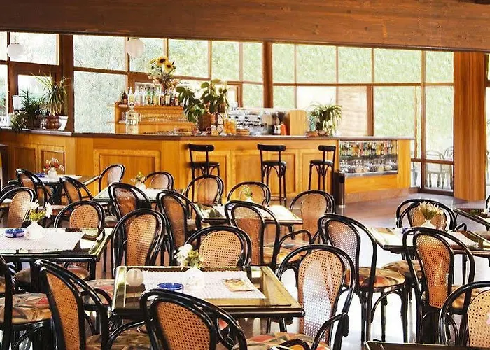Royal Hotel